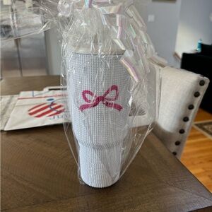 White Beaded Tumbler with Pink Bow Accent - Home Party Supplies